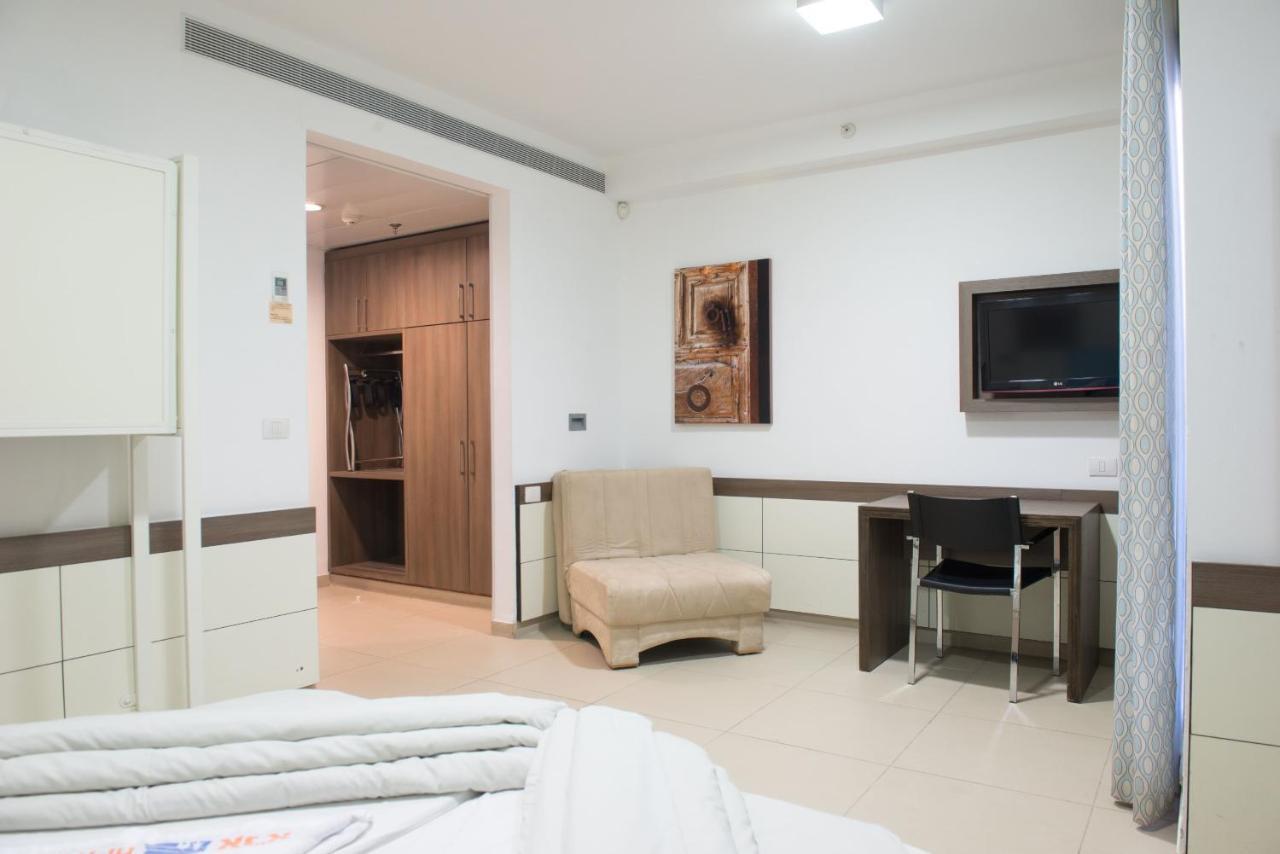 Hi - Akko Knights Hostel Dış mekan fotoğraf